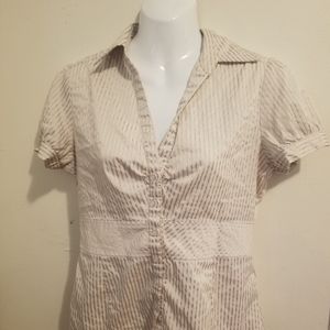 NEW YORK & COMPANY Blouse..